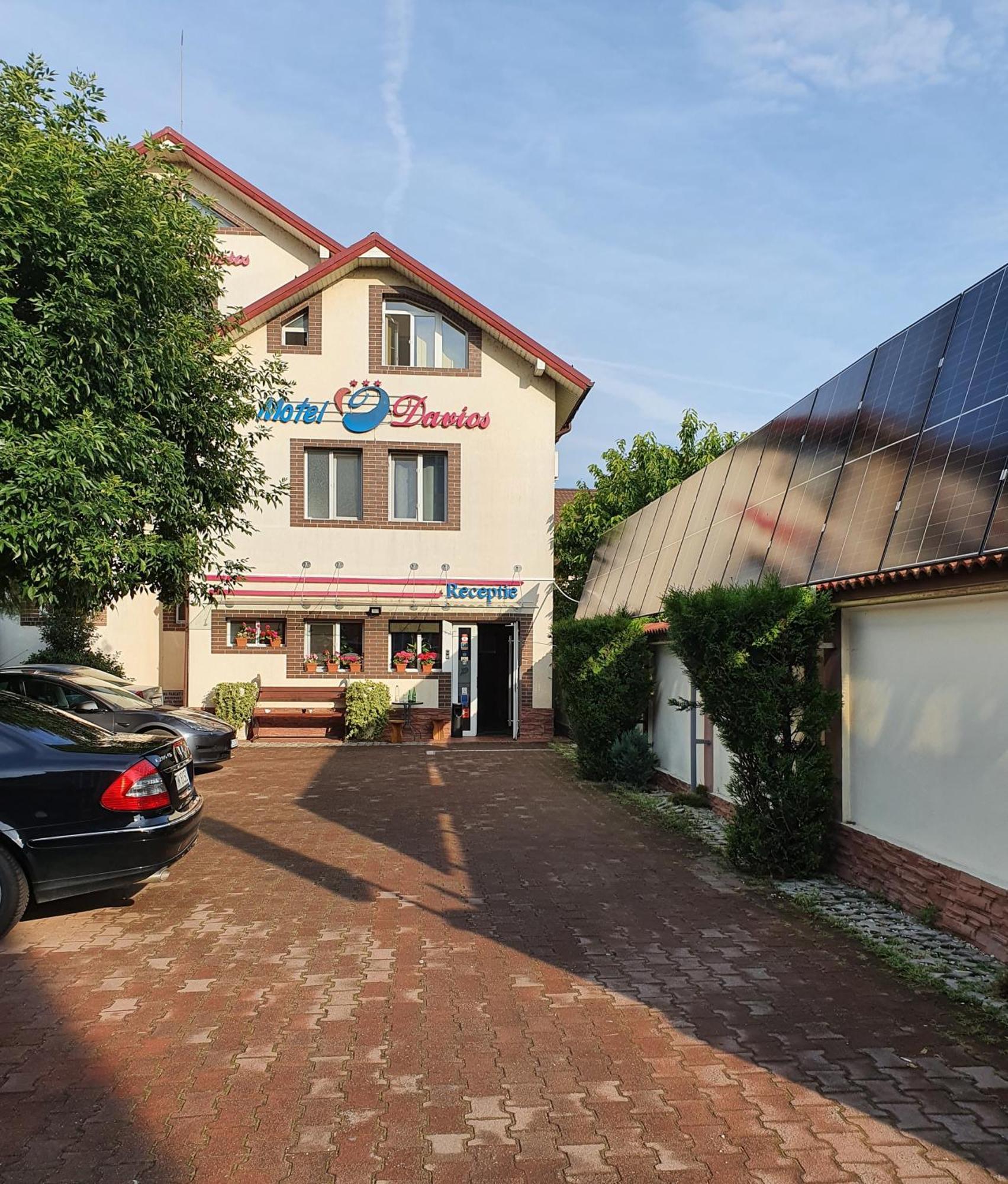 Motel Davios Târgu Jiu Exterior photo