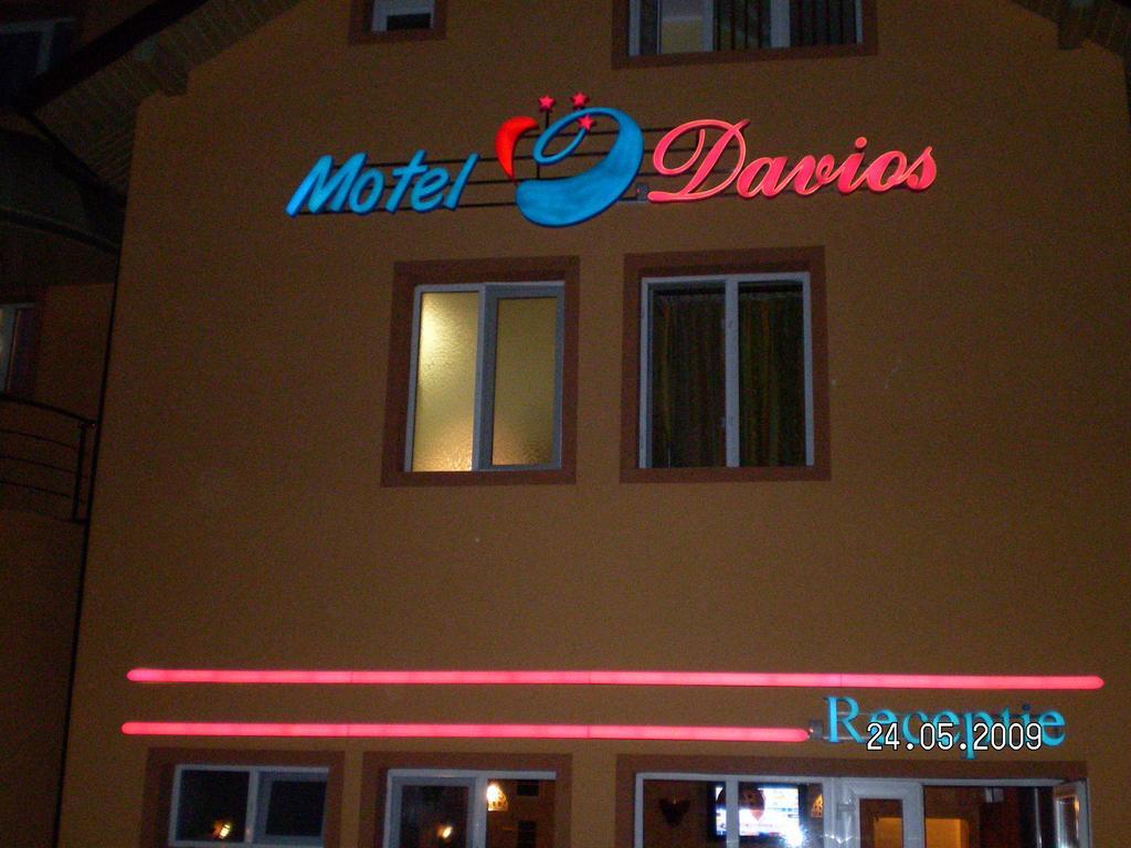 Motel Davios Târgu Jiu Exterior photo